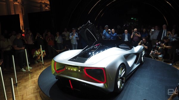 Lotus показала электрический суперкар Evija: он готов к экстремальным скоростям