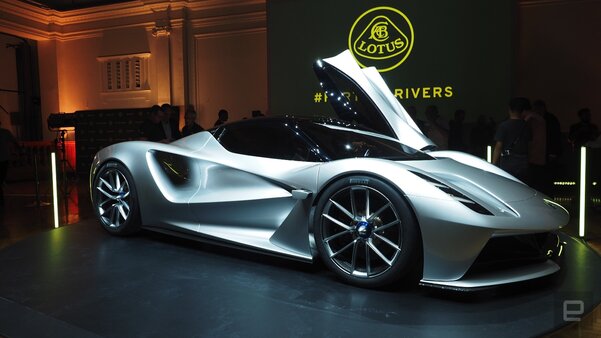 Lotus показала электрический суперкар Evija: он готов к экстремальным скоростям