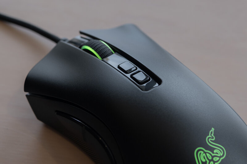 Обзор Razer DeathAdder V2: новое железо для асимметричной легенды
