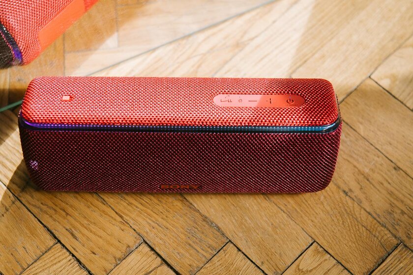 Обзор колонки Sony SRS-XB31: в ожидании вечеринок