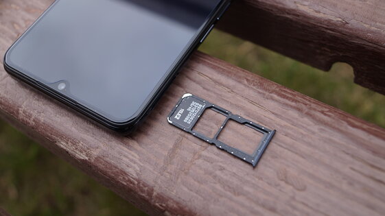 Обзор смартфона OPPO Reno3: полубюджетник с выдающейся камерой