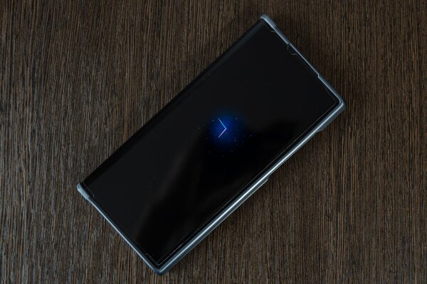 Обзор Huawei Mate Xs: будущее в ладонях — Дизайн и эргономика. 16