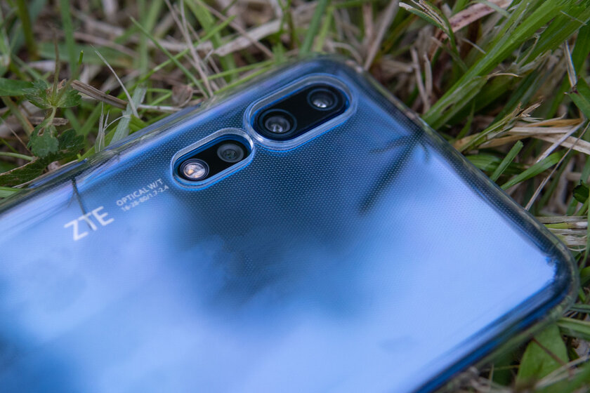Обзор ZTE Axon 10 Pro: непризнанный убийца флагманов