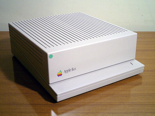 Ровно 43 года назад Apple II перевернул мир: чем он выделялся