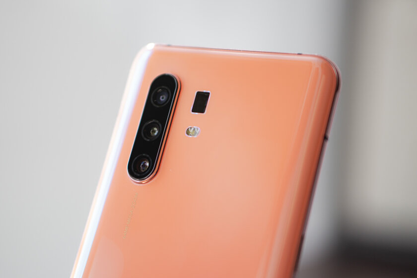 Обзор Vivo X30 Pro: на что способен элегантный «китаец»