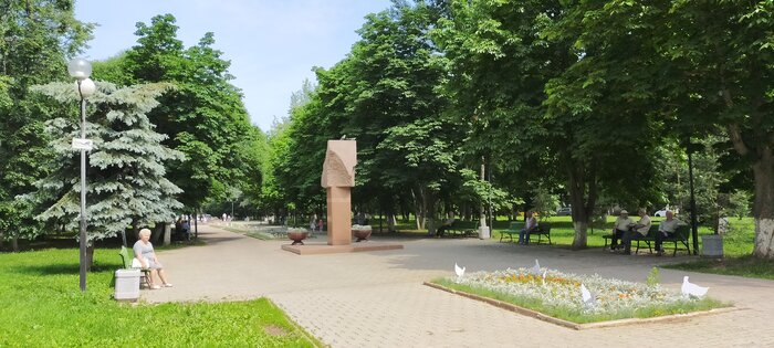 Обзор смартфона OPPO A72: сияющий и неоднозначный