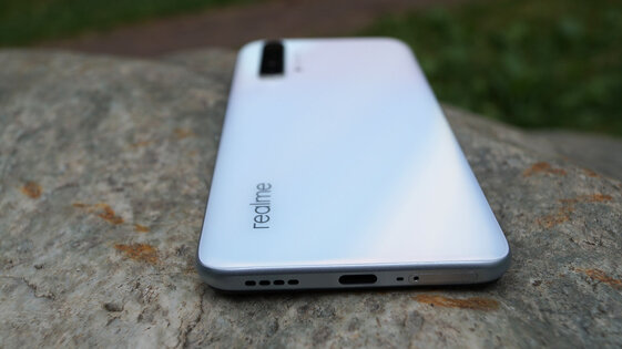 Обзор смартфона Realme X3 SuperZoom: три повода для гордости