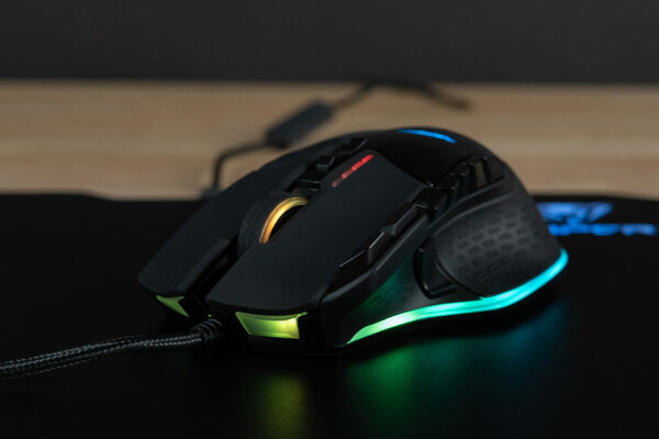 Обзор игрового комплекта Viper V570 и Gaming LED: много кнопок для RPG
