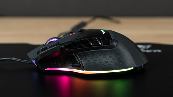 Обзор игрового комплекта Viper V570 и Gaming LED: много кнопок для RPG