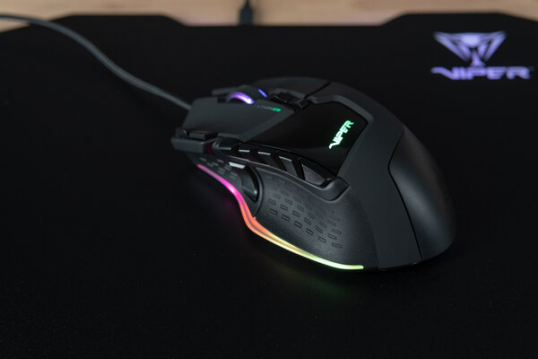 Обзор игрового комплекта Viper V570 и Gaming LED: много кнопок для RPG