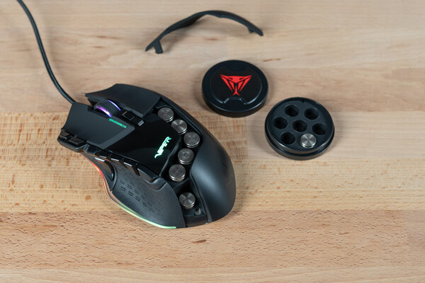 Обзор игрового комплекта Viper V570 и Gaming LED: много кнопок для RPG