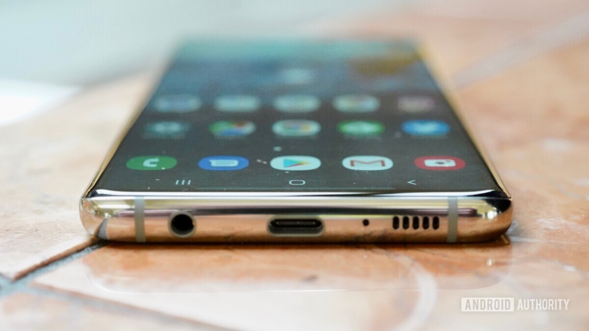 8 вещей, которые Samsung просто обязана реализовать в Galaxy S30