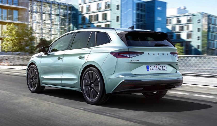 Skoda Enyaq iV рассекретили до анонса: электрический кроссовер с ноздрями BMW