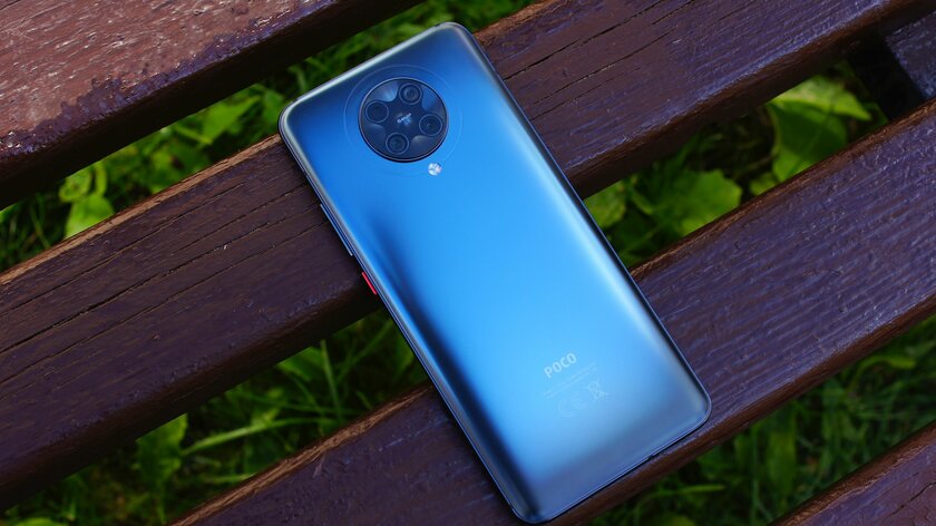 Обзор Xiaomi POCO F2 Pro: смартфон с мощнейшим железом и необычным экраном
