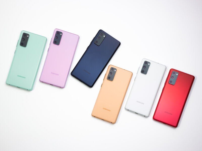Упрощённый Galaxy S20 FE почти не отличается от флагмана и стоит дешевле