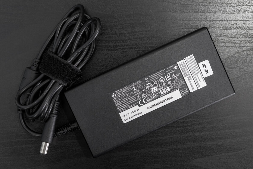 Обзор AOC U32U1: профессиональный IPS, вертикальный режим и отличная сборка
