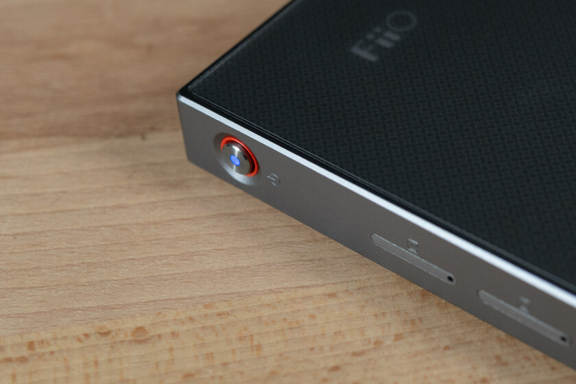 Обзор Hi-Fi-плеера FiiO X5S и наушников FiiO F9 Pro: комплект для настоящих меломанов