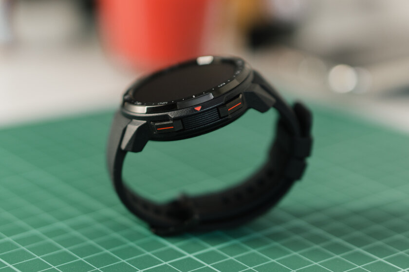 Обзор HONOR Watch GS Pro: датчик кислорода и 25 дней автономности за полцены Apple Watch — Технические характеристики. 7