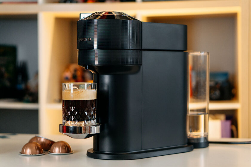 Кофемашина с одной единственной кнопкой. Тестируем Nespresso Vertuo Next