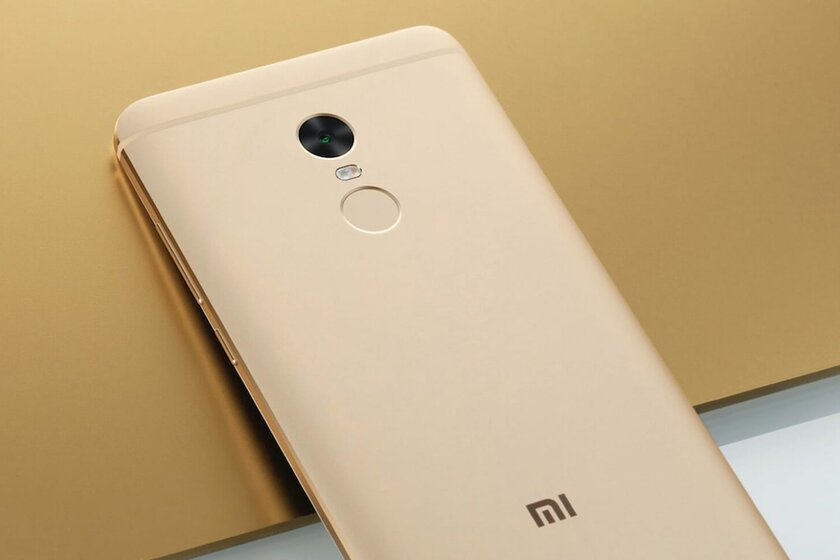 История серии Xiaomi Redmi: от смелого эксперимента до народного бестселлера