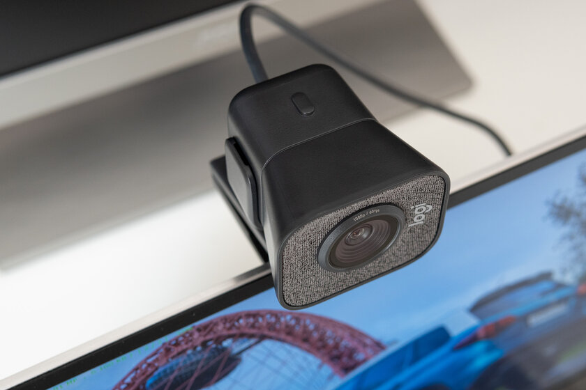 Обзор Logitech StreamCam: профессиональные технологии для дома — Дизайн и эргономика. 2