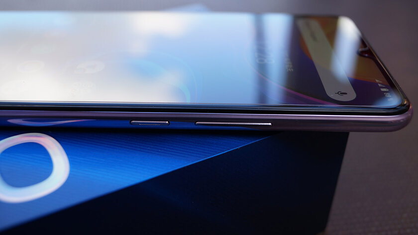 Обзор vivo V20. На что способен первый смартфон с Android 11