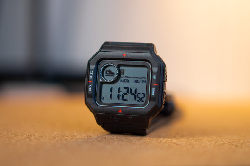 Обзор Amazfit Neo: впечатляющая автономность, но без уведомлений