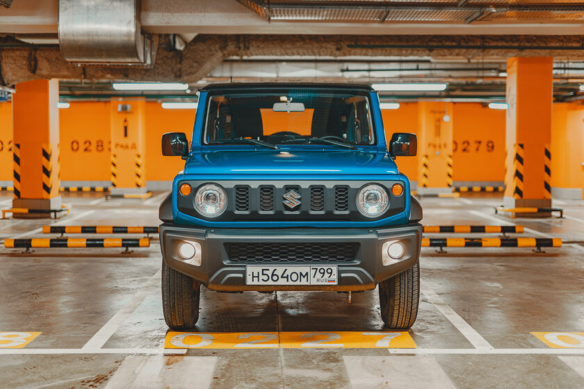 Тест-драйв Suzuki Jimny: компактный, красивый, но с небольшим запасом хода