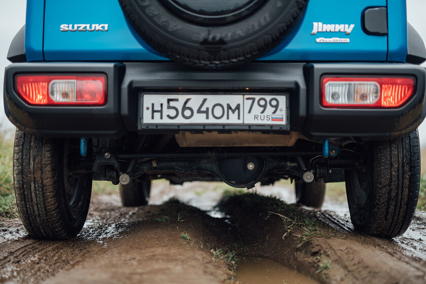 Тест-драйв Suzuki Jimny: компактный, красивый, но с небольшим запасом хода