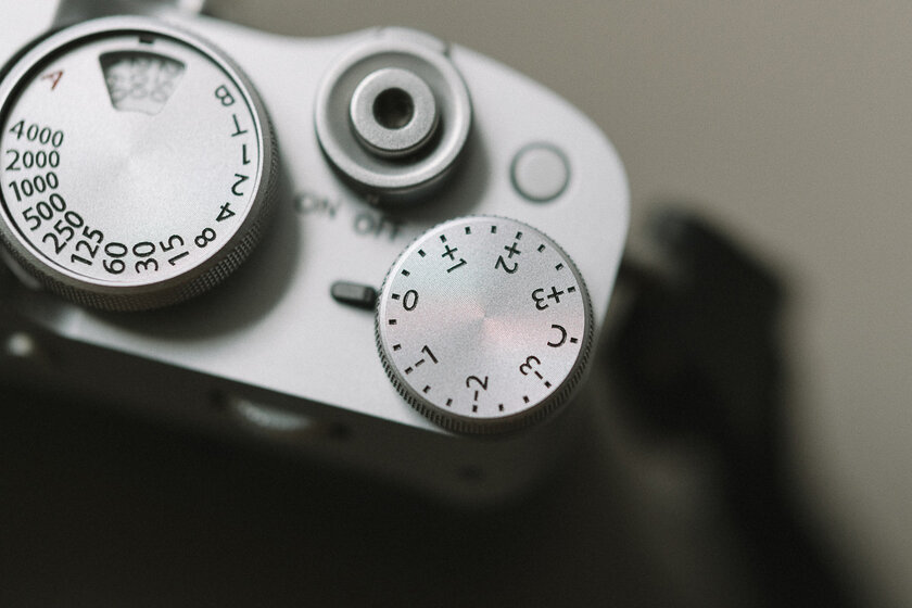 Обзор Fujifilm X100 V: качественное фото и компактность, но низкая автономность