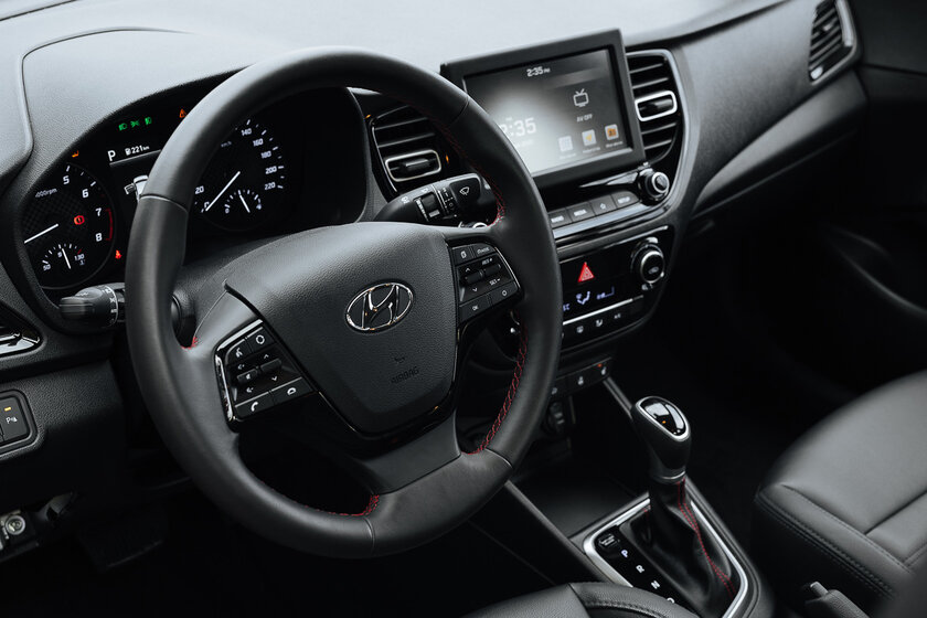 Не такси и не каршеринг. Каково это, когда Hyundai Solaris — личный автомобиль