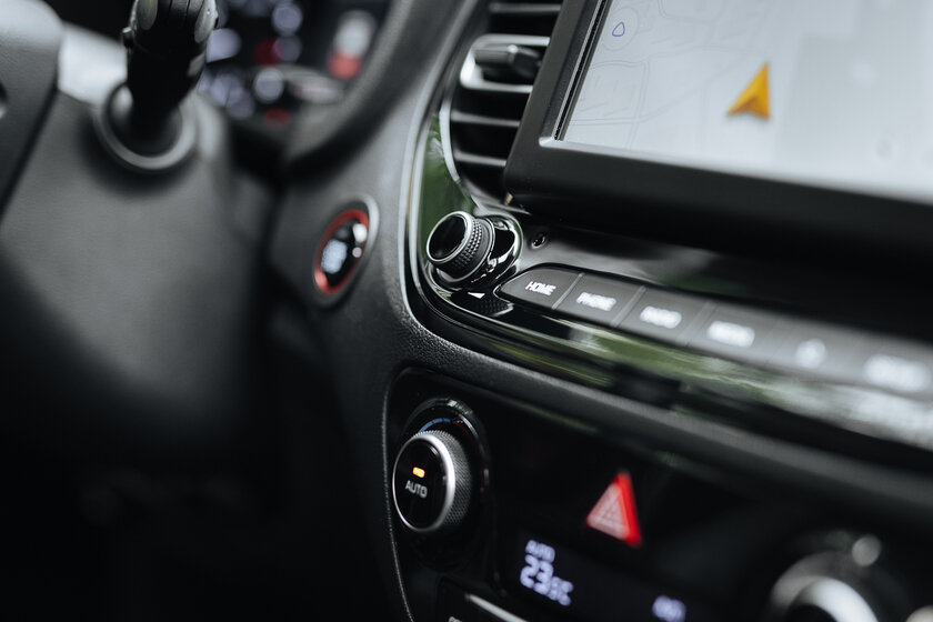 Не такси и не каршеринг. Каково это, когда Hyundai Solaris — личный автомобиль