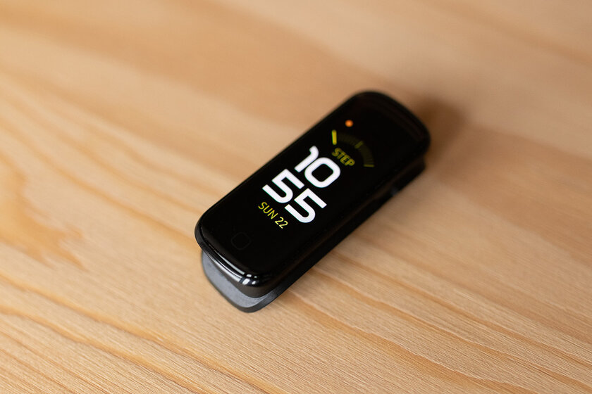 Обзор Galaxy Fit 2, или что Samsung противопоставил Mi Band от Xiaomi