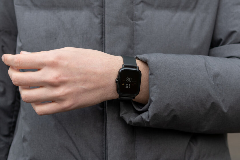 Тестируем миниатюрные умные часы Amazfit GTS 2 с пульсоксиметром. Есть спорные моменты