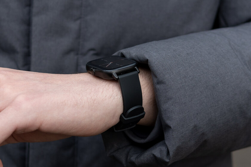 Тестируем миниатюрные умные часы Amazfit GTS 2 с пульсоксиметром. Есть спорные моменты