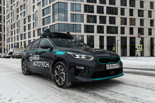На улицах Москвы появились беспилотные автомобили Сбера