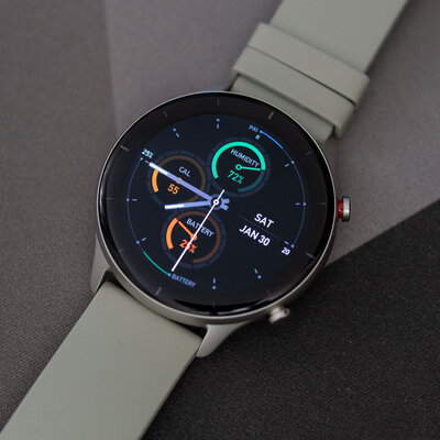 Обзор умных часов Amazfit GTR 2e: именно такие, какими их ждали