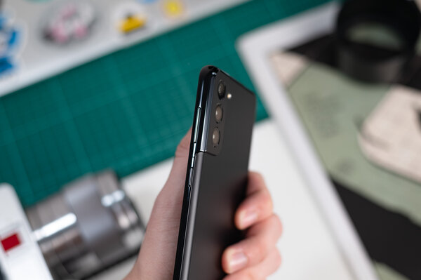 Обзор Samsung Galaxy S21+: Android-смартфон, который я обычно советую людям