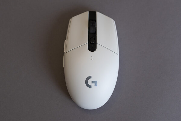 Обзор Logitech G305. Игровая мышка в офисном корпусе