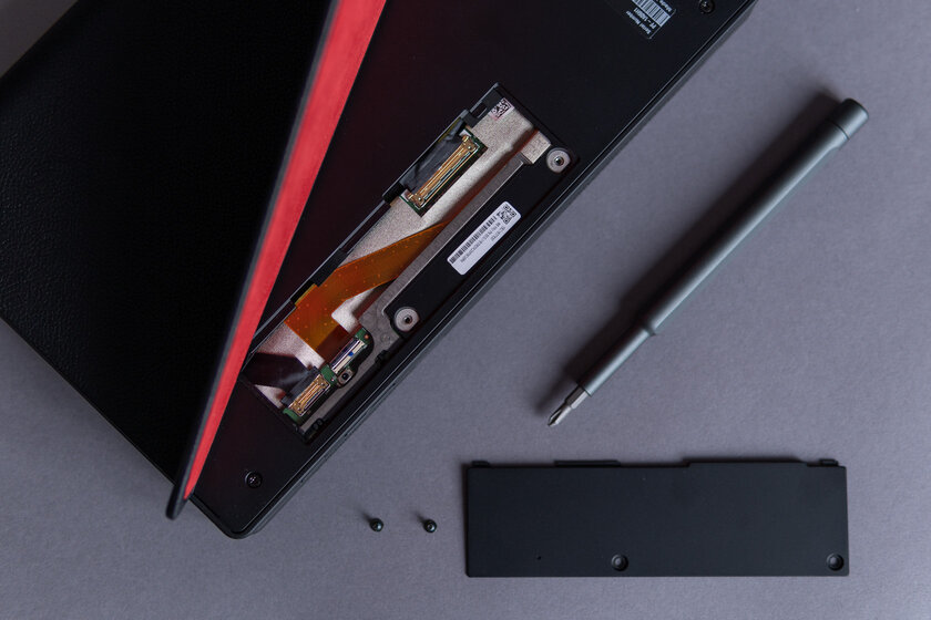 Обзор Lenovo ThinkPad X1 Fold: гибкий ноутбук не для всех