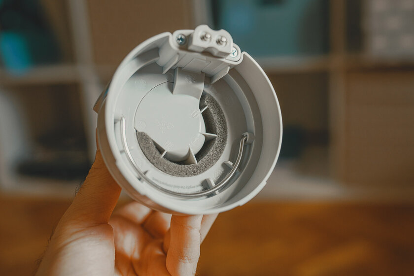 Обзор Mi Vacuum Cleaner Light: интересная модель для небольших квартир