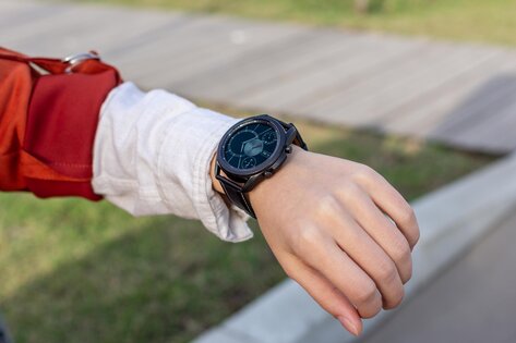 Обзор новых умных часов Samsung Galaxy Watch 3: горстка долгожданных функций