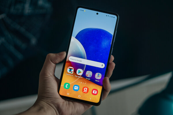 Обзор Samsung Galaxy A72: плата за память, камеру и батарею