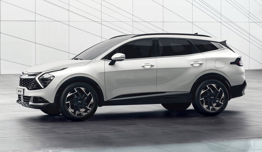 Kia представила новый Sportage: стильный кузов и оцифрованный салон