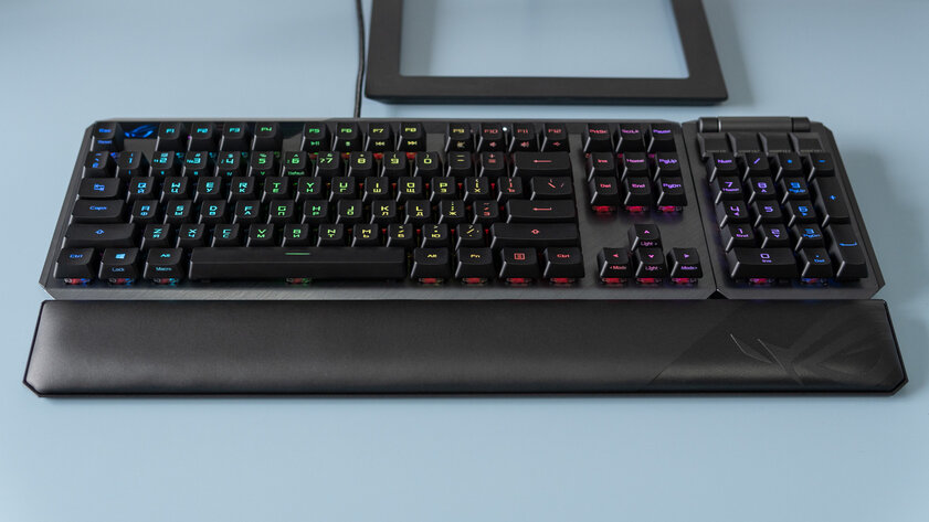 Модульная клавиатура без недочётов геймерской механики. Обзор ASUS ROG Claymore II