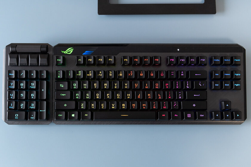 Модульная клавиатура без недочётов геймерской механики. Обзор ASUS ROG Claymore II