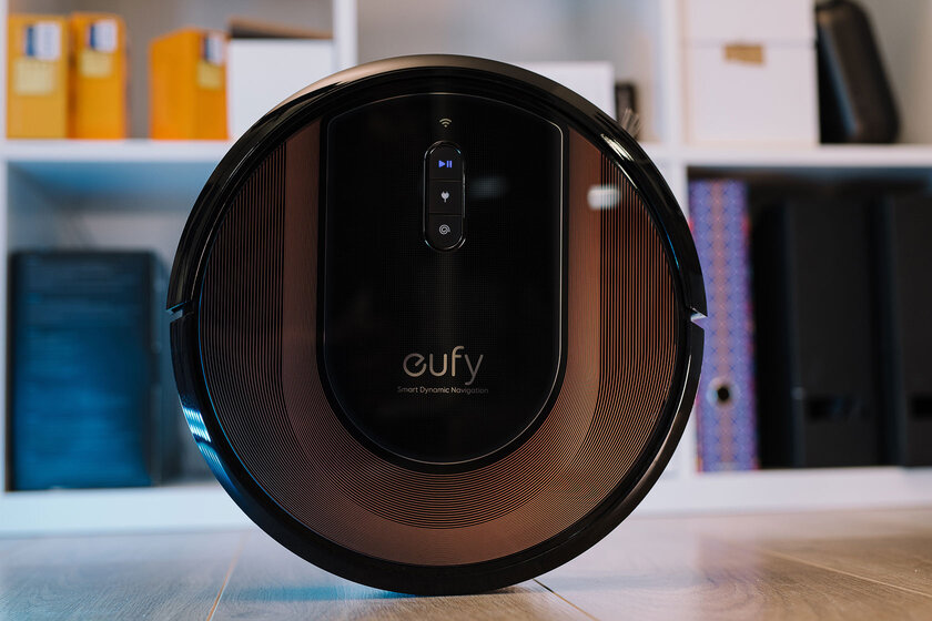 Умный, стильный и недорогой: обзор робота-пылесоса Eufy RoboVac G30 Hybrid