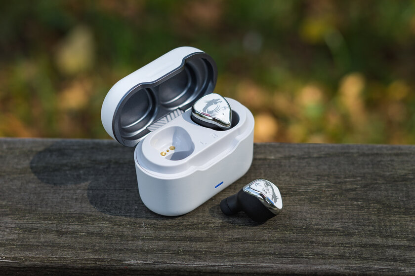 Эксклюзивный обзор наушников MSI CH40 Wireless Earbuds: кричащая внешность и хорошее звучание