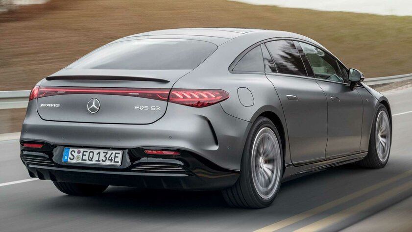 Mercedes-Benz представила пять электрокаров: от убийцы Tesla до кроссовера от Maybach