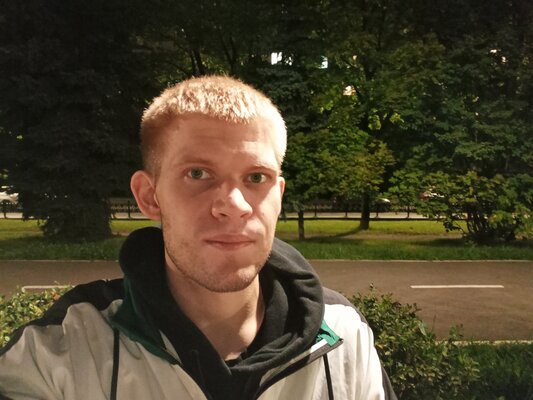 Бюджетный смартфон с рекордной автономностью и мощным процессором. Тестирую Realme C25s